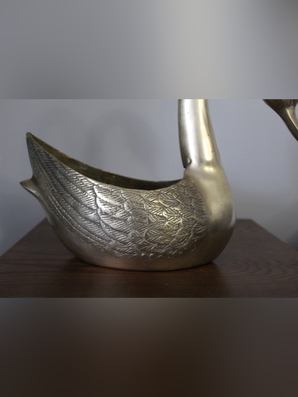 Vintage 1970s extra large Brass Swan Planters set of 2 - Picture 10 of 16